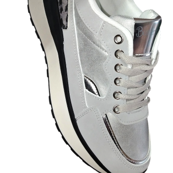 RIO 6 – Sport Luxe Sneaker